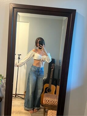 Kendall & Kylie White Off-Shoulder Cinch Front Crop Top